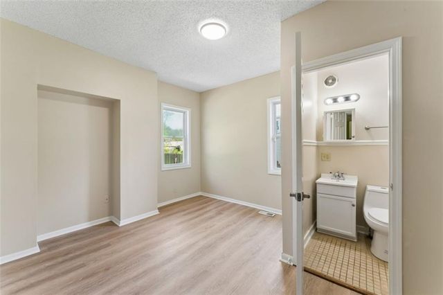 714 Prospect Street, Leavenworth, KS 66048