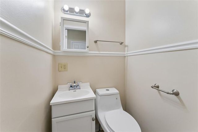 714 Prospect Street, Leavenworth, KS 66048