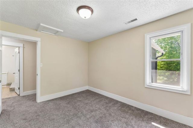714 Prospect Street, Leavenworth, KS 66048