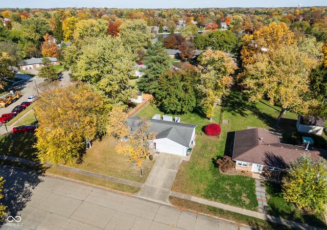 1705 South Drive, Columbus, IN 47203