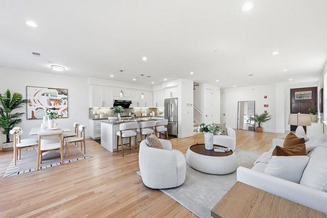 20018 Marigny Place, Saratoga, CA 95070