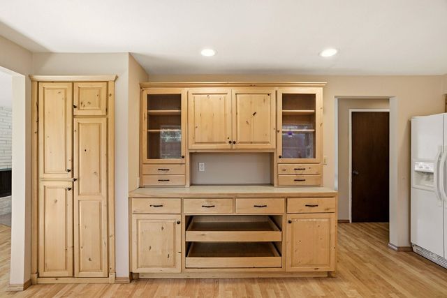 1223 W Bellwood Dr, Spokane, WA 99218