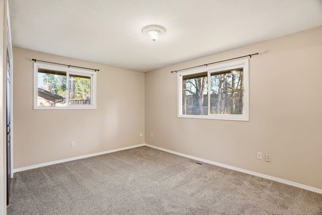 1223 W Bellwood Dr, Spokane, WA 99218