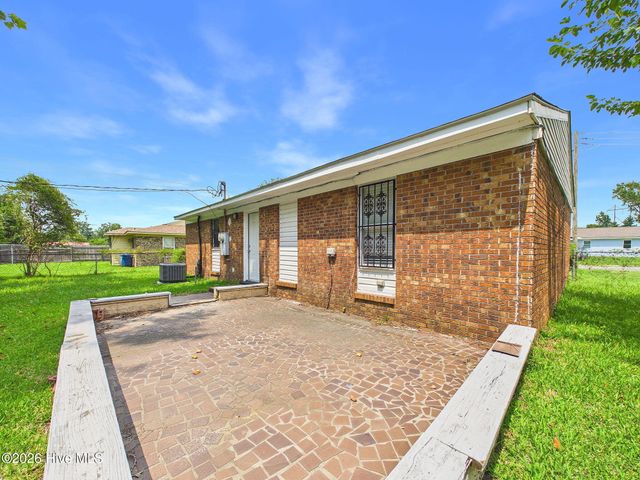 1201 Kornegay Avenue, Wilmington, NC 28405