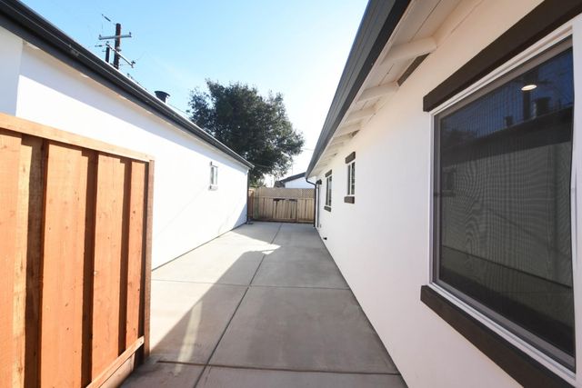 1960 Story Road, San Jose, CA 95122