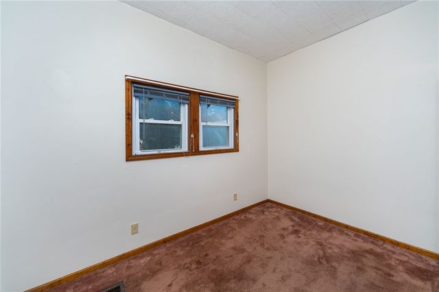 10 Maple Avenue, Oakfield, NY 14125