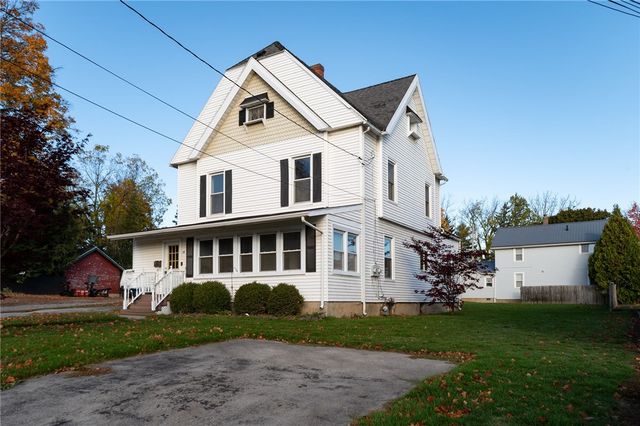 10 Maple Avenue, Oakfield, NY 14125