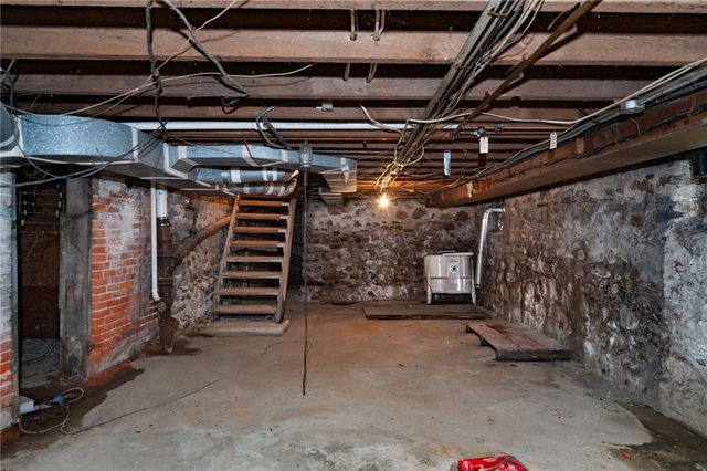 10 Maple Avenue, Oakfield, NY 14125