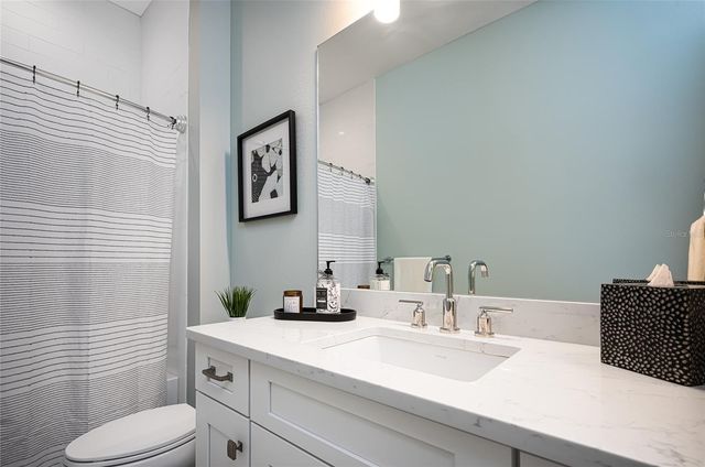 12462 VIESTE COURT, Venice, FL 34293