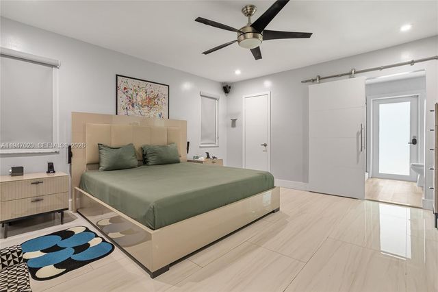 9725 NW 28th Ter, Doral, FL 33172