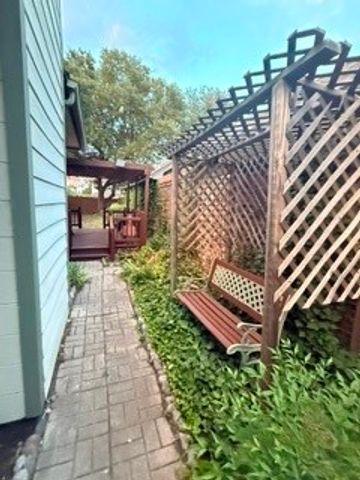 730 Monique Court, Cedar Hill, TX 75104