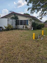 4000 NW WOODSIDE Drive 1, Coral Springs, FL 33065