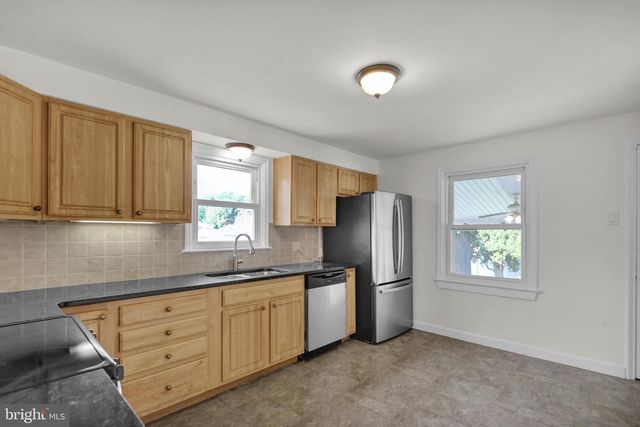 314 DORCHESTER AVE, Reading, PA 19609