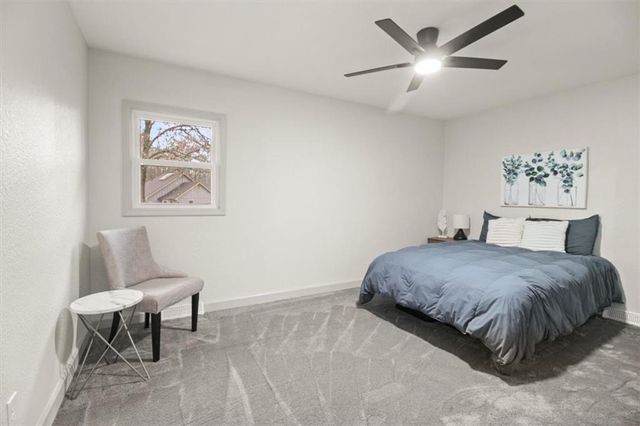 504 NW Chateau Drive, Blue Springs, MO 64014