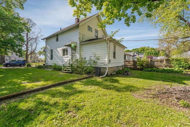 16 Leslie Street, City Of Mount Clemens, MI 48043