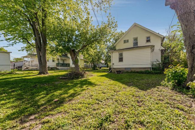 16 Leslie Street, City Of Mount Clemens, MI 48043