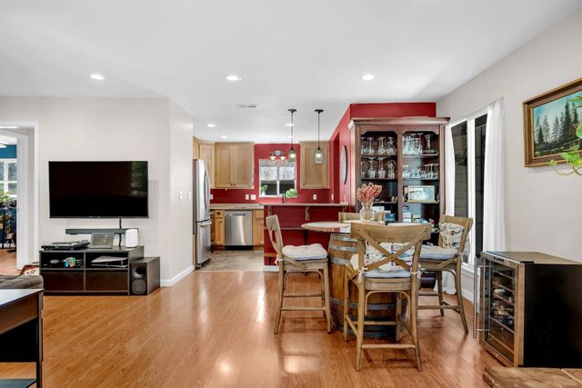 981 Garden Loop, Placerville, CA 95667