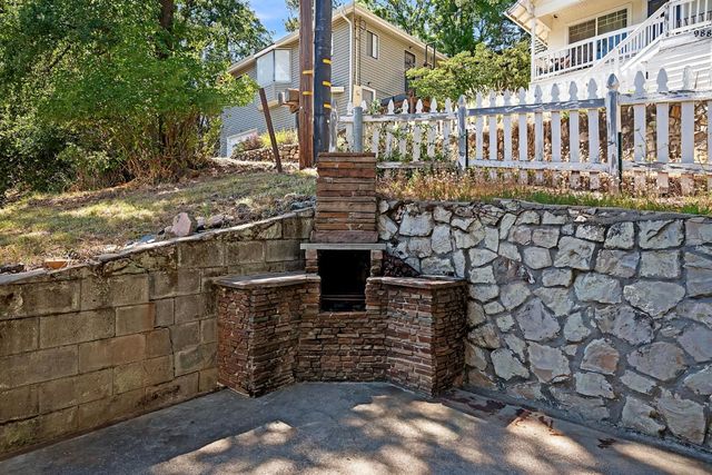 981 Garden Loop, Placerville, CA 95667