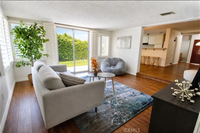 6165 Tony Avenue, Woodland Hills, CA 91367