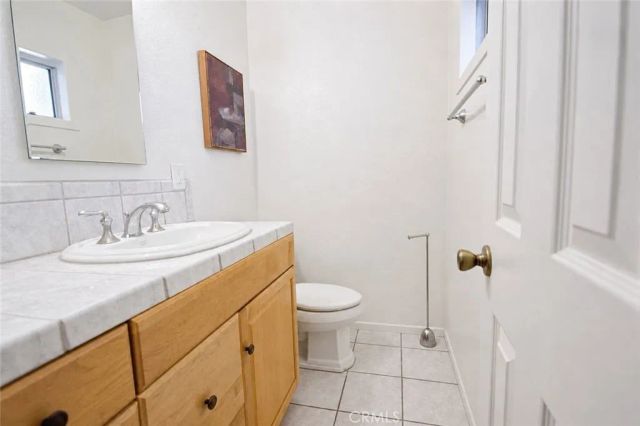 6165 Tony Avenue, Woodland Hills, CA 91367