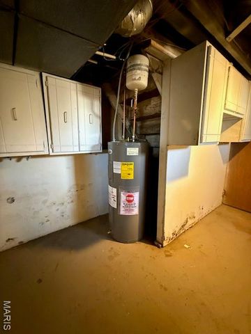 11915 Old Halls Ferry Road, St Louis, MO 63033