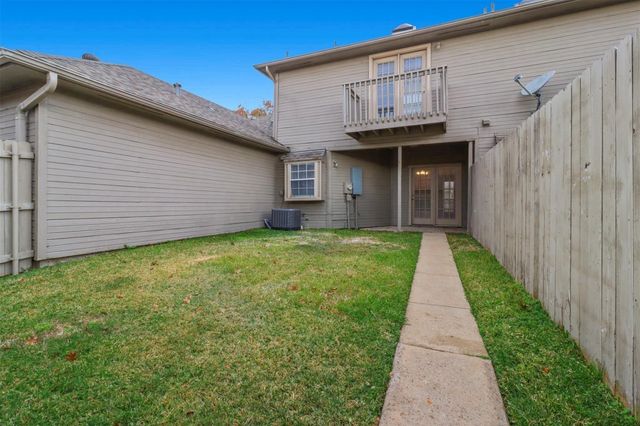 814 Custer Street, Arlington, TX 76014