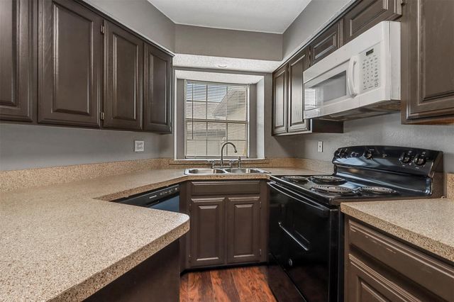 814 Custer Street, Arlington, TX 76014