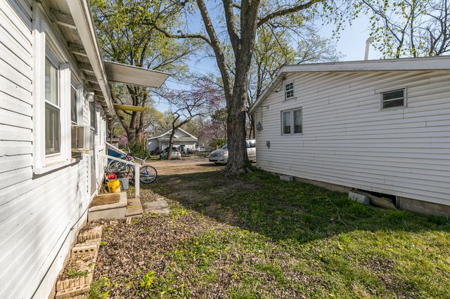 916 N Kansas Expressway, Springfield, MO 65802