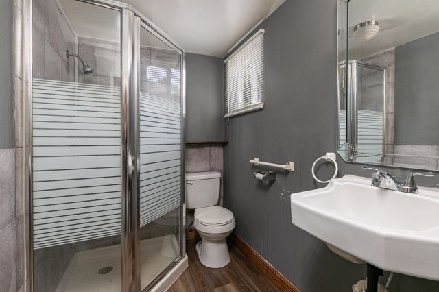 916 N Kansas Expressway, Springfield, MO 65802