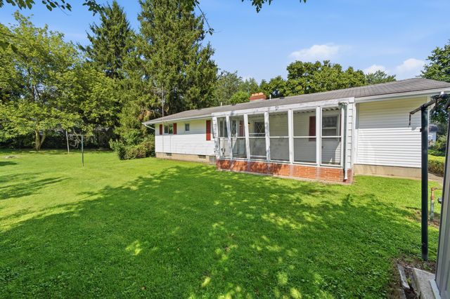 431 Wood Street, Pataskala, OH 43062