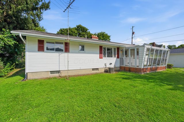 431 Wood Street, Pataskala, OH 43062