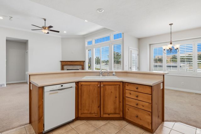 11923 S COTTAGE VIEW LN, Draper, UT 84020