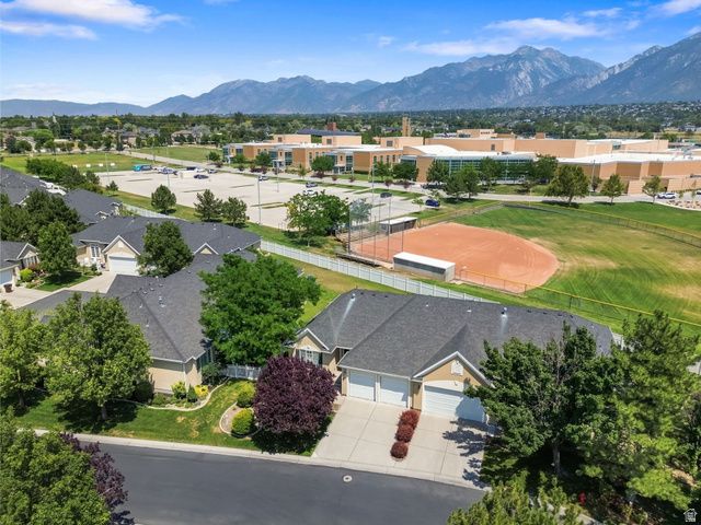 11923 S COTTAGE VIEW LN, Draper, UT 84020
