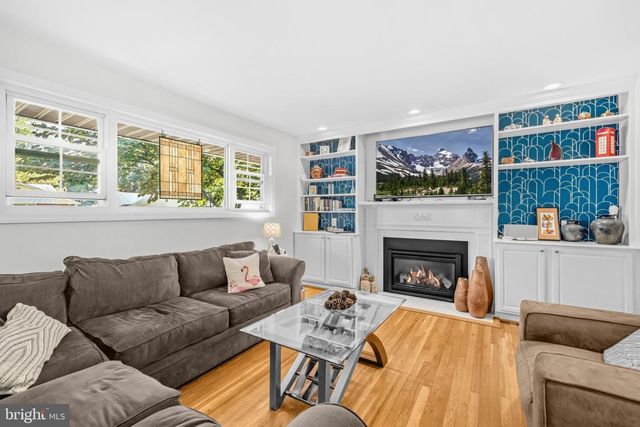 1600 FLORA LN, Silver Spring, MD 20910