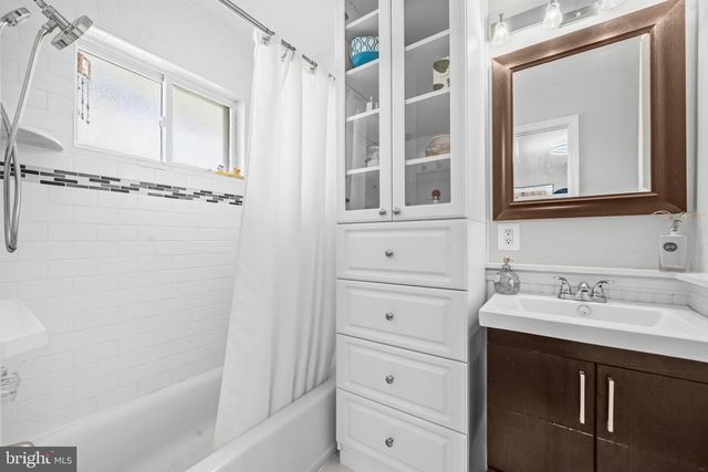 1600 FLORA LN, Silver Spring, MD 20910