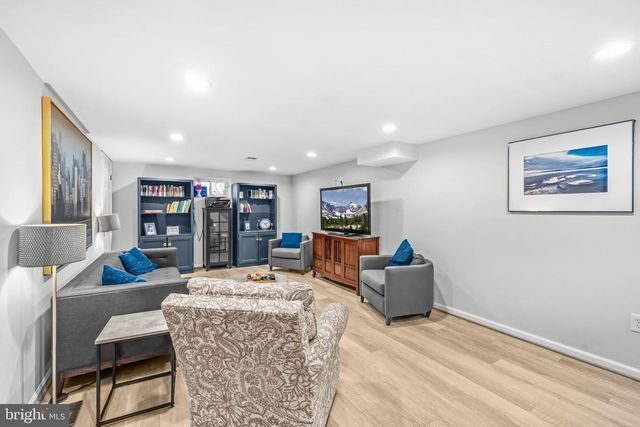 1600 FLORA LN, Silver Spring, MD 20910