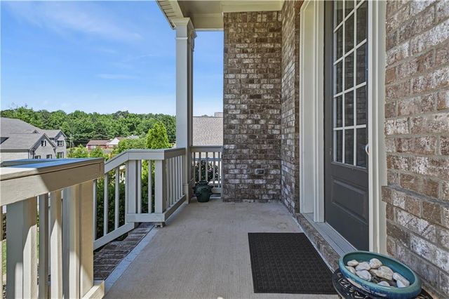 5911 Ashley Falls Lane, Flowery Branch, GA 30542