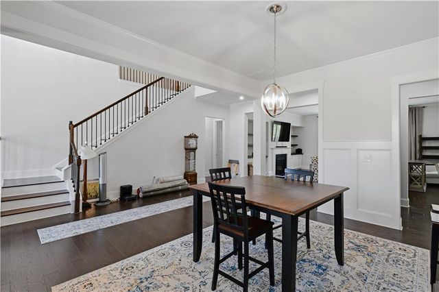 5911 Ashley Falls Lane, Flowery Branch, GA 30542