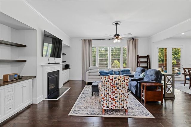 5911 Ashley Falls Lane, Flowery Branch, GA 30542