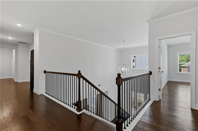 5911 Ashley Falls Lane, Flowery Branch, GA 30542