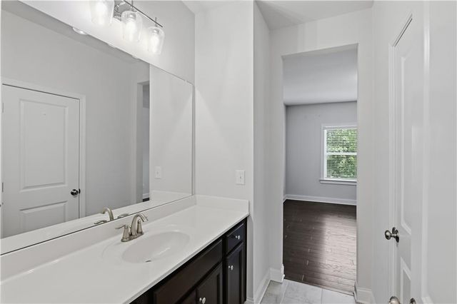 5911 Ashley Falls Lane, Flowery Branch, GA 30542