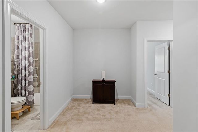 5911 Ashley Falls Lane, Flowery Branch, GA 30542