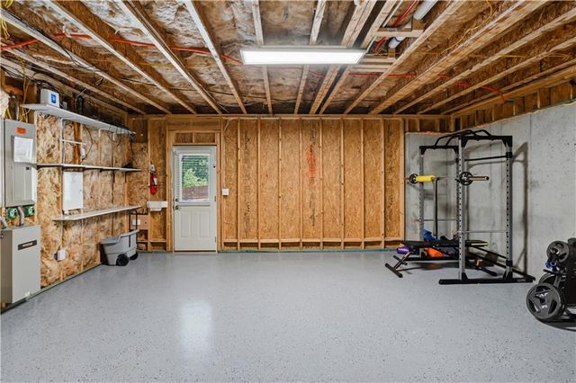 5911 Ashley Falls Lane, Flowery Branch, GA 30542