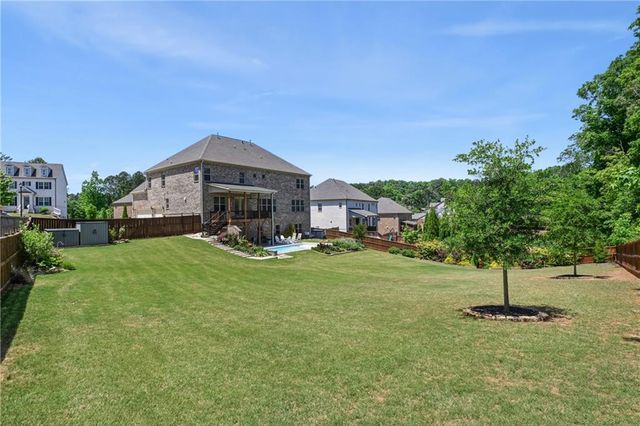 5911 Ashley Falls Lane, Flowery Branch, GA 30542