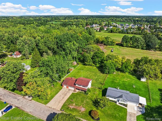 7449 Ironwood Drive, Mundy Township, MI 48473