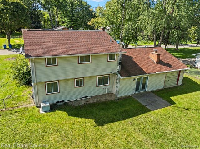 7449 Ironwood Drive, Mundy Township, MI 48473