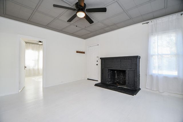 208 Vincent Street, Houston, TX 77009