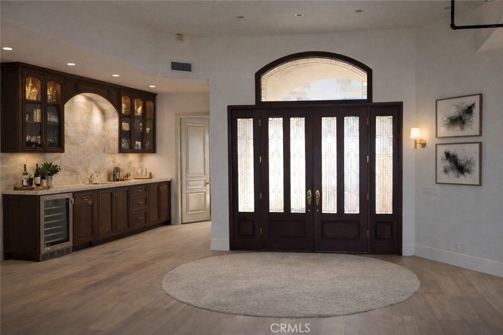 Image 1 of property listing at 1425 Samoa Way, Laguna Beach, CA 92651