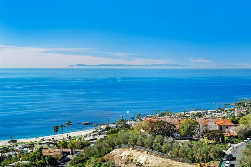 Image 20 of property listing at 1425 Samoa Way, Laguna Beach, CA 92651