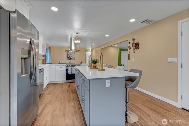 3205 192nd Street E, Tacoma, WA 98446